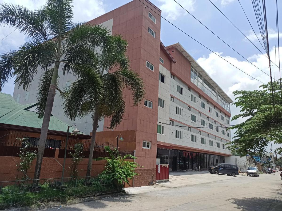Emmaus Condotel Angeles Exteriér fotografie