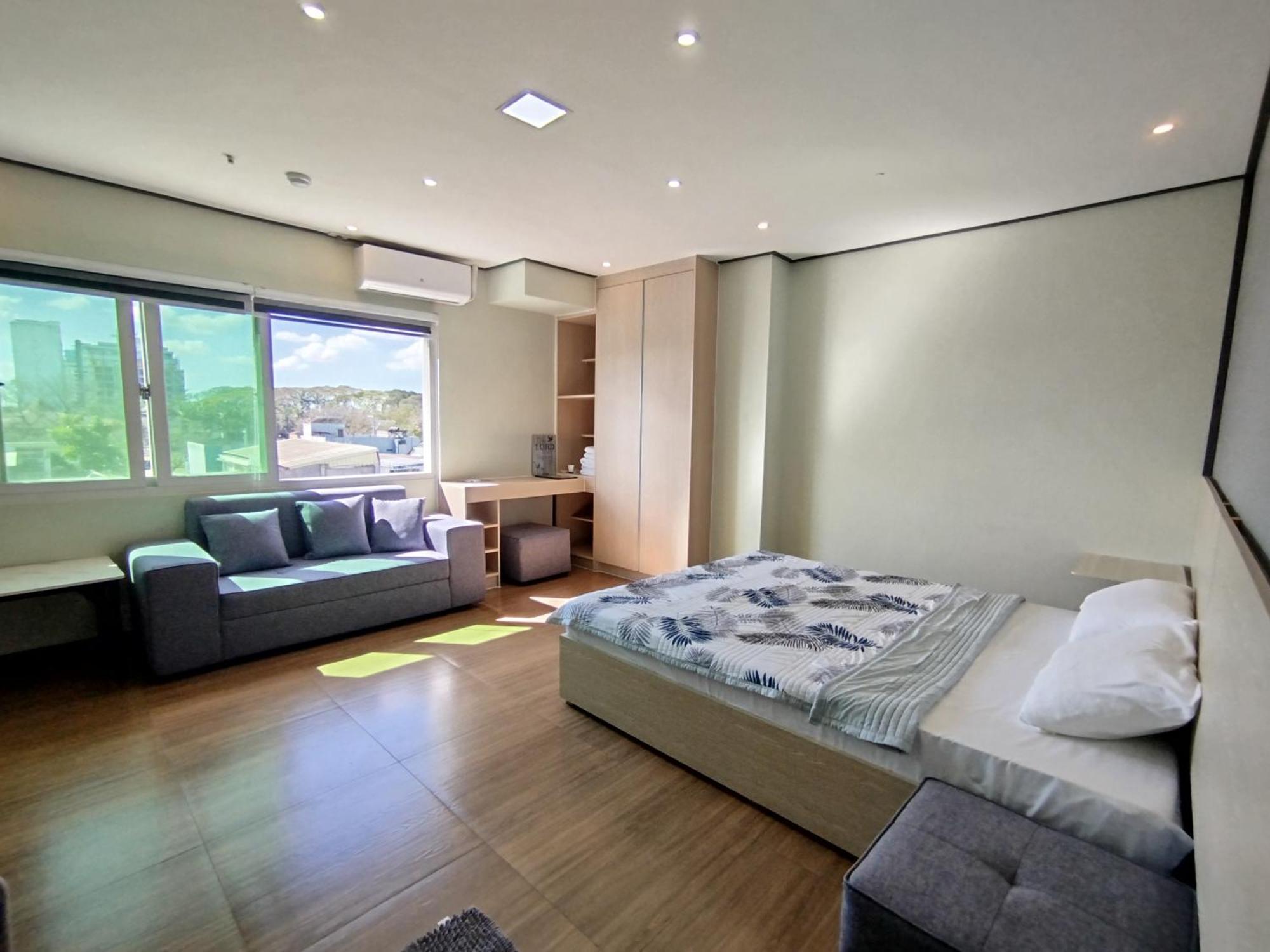 Emmaus Condotel Angeles Exteriér fotografie
